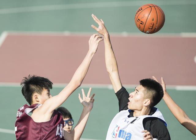 啊轻点灬太粗太长再深点视频