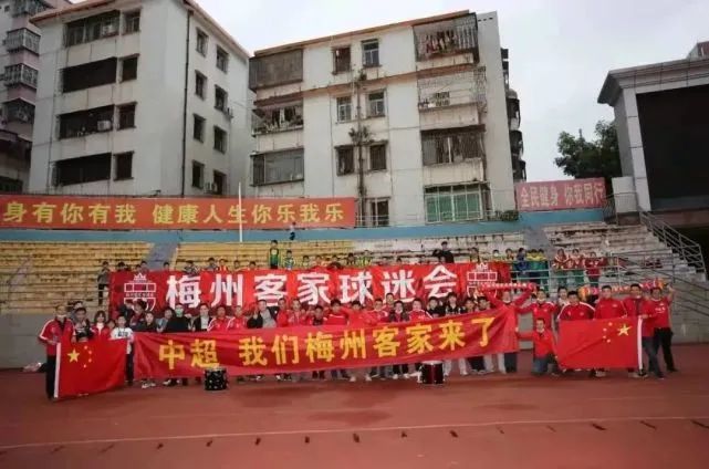 国产成人盗拍精品免费视频
