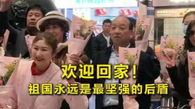 狮王含着她的胸挺进柔软里